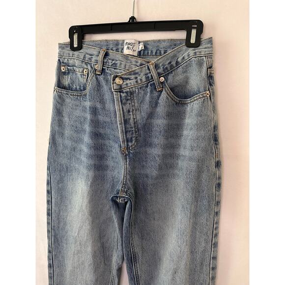 Princess Polly Denim Crossover Waist Denim light Wash Straight Leg Sexy Size 4 - Picture 3 of 7